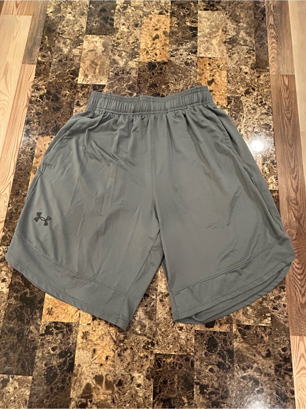 Under Armour Men's Olive Gray Athletic Shorts